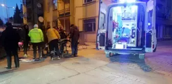 Isparta'da Otomobil ile Elektrikli Bisiklet Çarpıştı: Yaralı Var