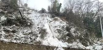 Kastamonu'nun İnebolu ilçesinde heyelan: 3 bina tahliye edildi