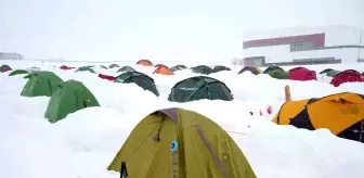 Muş'ta Kış Dağcılık Eğitimi Başarıyla Tamamlandı