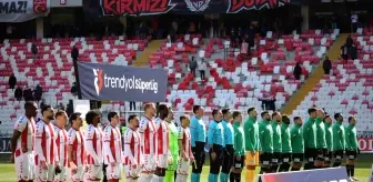 Sivasspor ile Konyaspor Arasındaki Maçta İlk Yarı Beraberlik