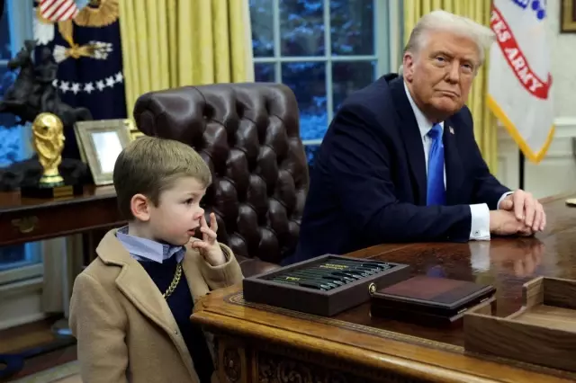 Trump removed the 145-year-old table that Elon Musk's son wiped his snot on