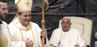 Papa Francis'in Sağlığı Kötüleşti