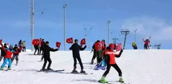 Ağrı'da Gençlik Spor Festivali Coşkuyla Kutlandı