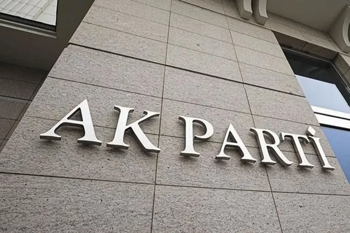 AK Parti'de MYK'ya 9 yeni isim girdi