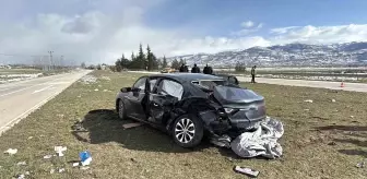 Tokat'ta Trafik Kazası: 5 Yaralı