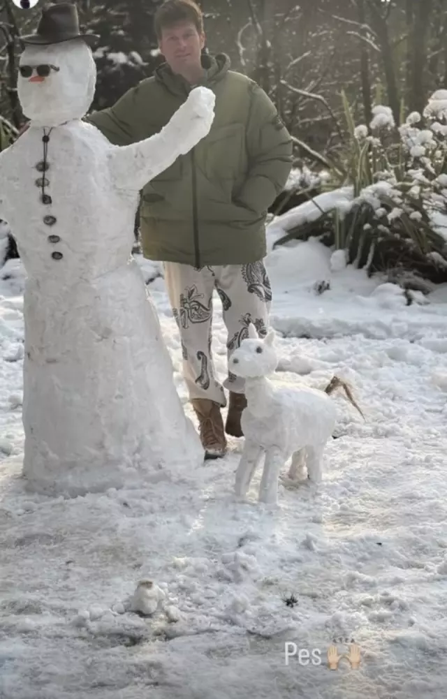 Praise from Başak Dizer to her husband Kıvanç Tatlıtuğ: The most beautiful snowman in the world