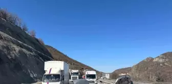 Bilecik'te Trafik Kazası: 3 Yaralı