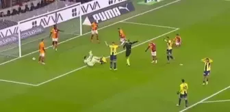 Fenerbahçe'nin Galatasaray'a attığı gol iptal oldu