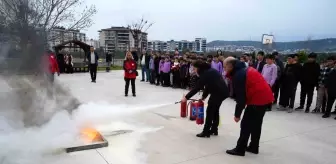 Edremit'te MEB AKUB Ekibinden Okullarda Afet ve Yangın Tatbikatı