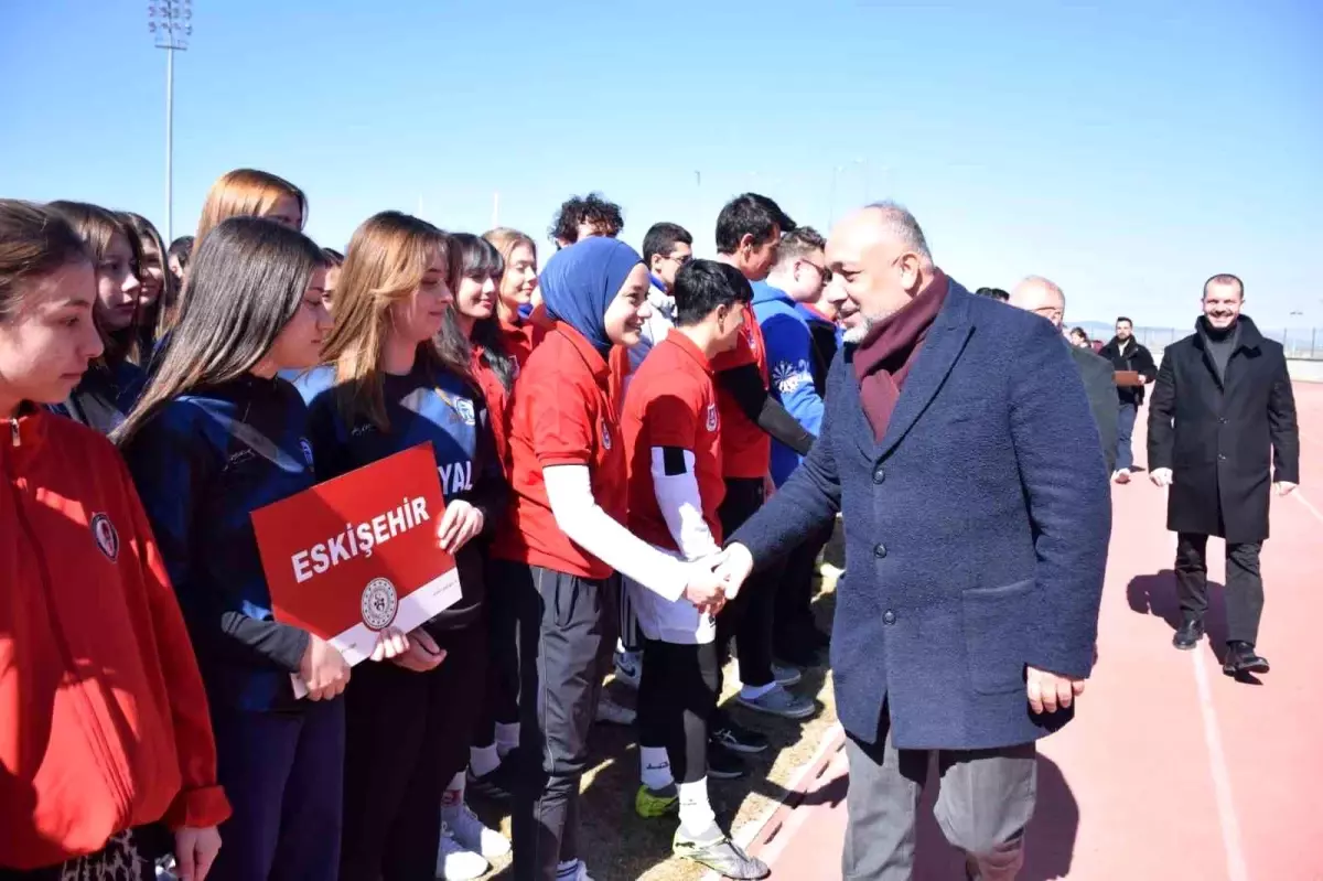 Afyonkarahisar'da Gençler Ragbi Grup Müsabakaları Başladı