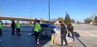 Karaman'da Trafik Kazası: Seyyar Araba Sahibinin Sağlık Durumu İyi