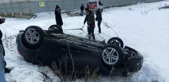 Samsun'da Buzda Kayarak Ters Dönen Araçta Yaralanan Yok