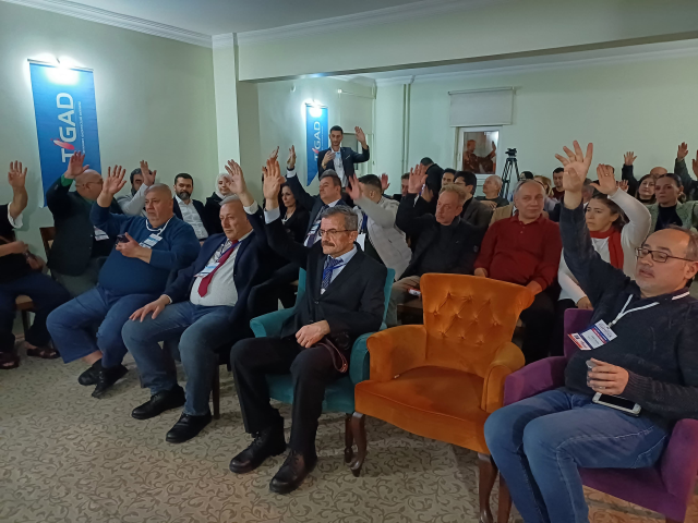 TİGAD Genel Başkanı Okan Geçgel güven tazeledi TİGAD Genel Başkanı Okan Geçgel güven tazeledi