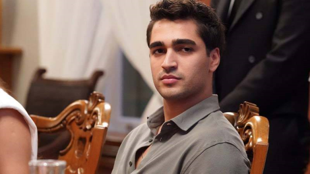 Mert Ramazan Demir kimdir, aslen nerelidir? Yalı Çapkını'nın Ferit'i Mert Ramazan Demir kaç yaşında?