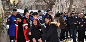 Şehit Polis Memuru Onur Şirin, Isparta'da son yolculuğuna uğurlandı