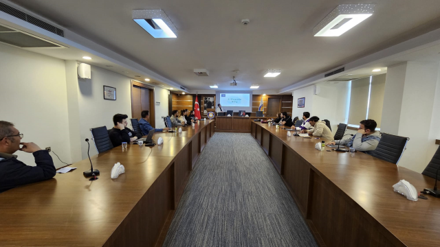 Tarsus'ta E-Ticaret Hamlesi: Üreticiden Tüketiciye Dijital Köprü Kuruluyor!