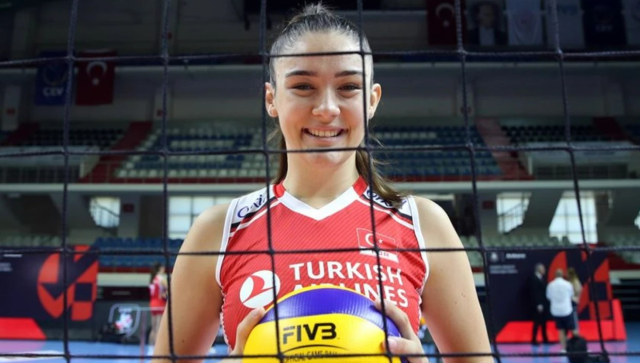Zehra Güneş hangi takımda oynuyor? Zehra Güneş Fenerbahçe'ye mi transfer oldu?