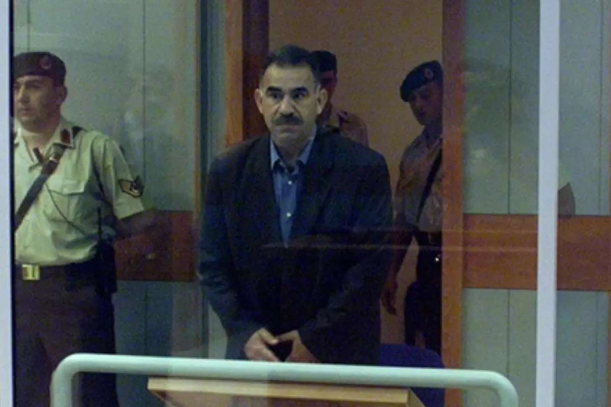 Abdullah Öcalan'dan tarihi çağrı: PKK kendini feshetmeli, tüm gruplar silah bırakmalı