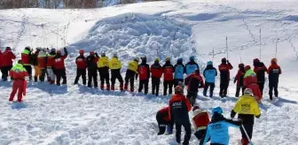 Erciyes Kayak Merkezi'nde Çığ Tatbikatı Gerçekleştirildi