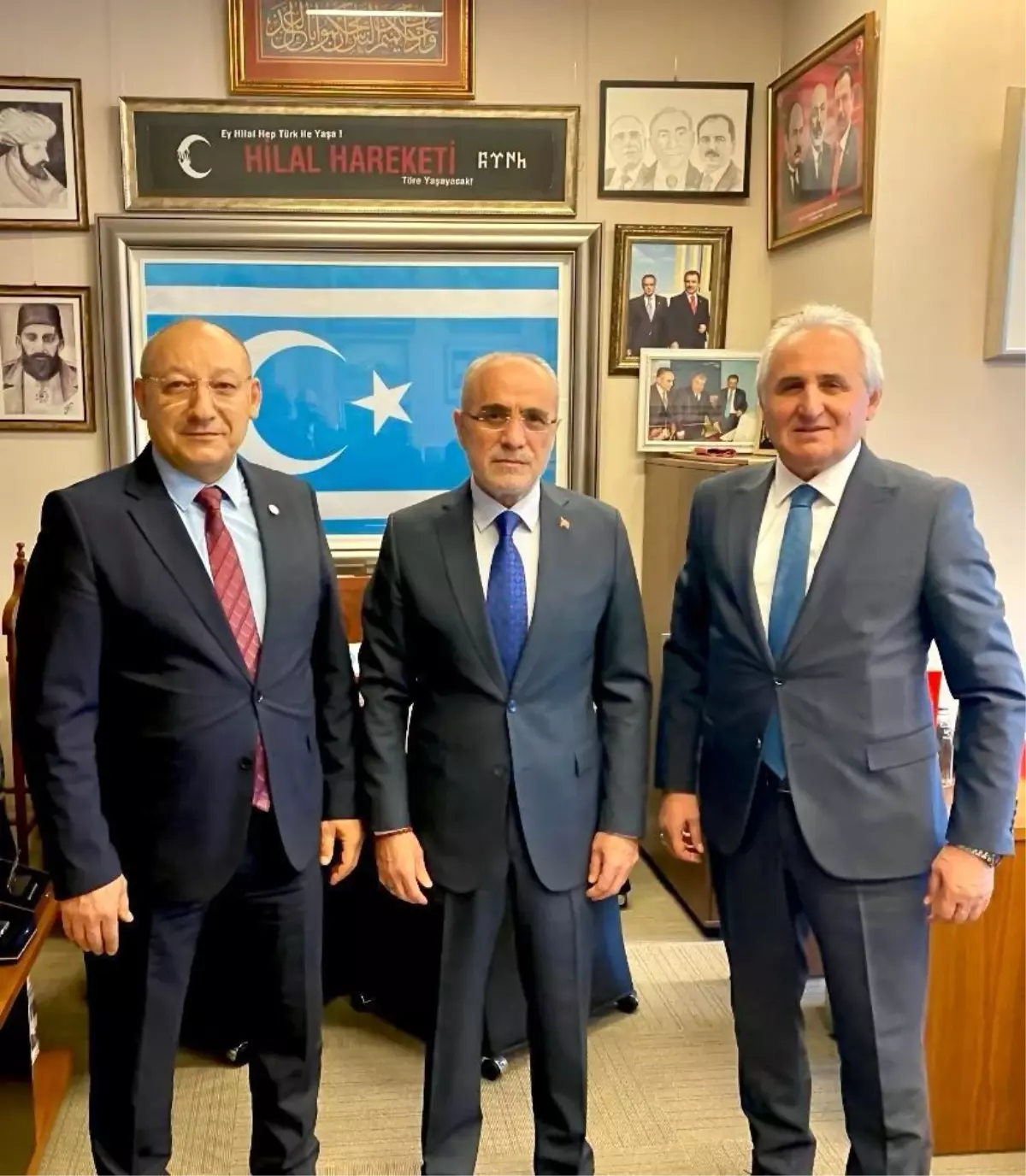 Cumhurbaşkanı Başdanışmanı Yalçın Topçu, Halter Federasyonu Temsilcilerini Kabul Etti