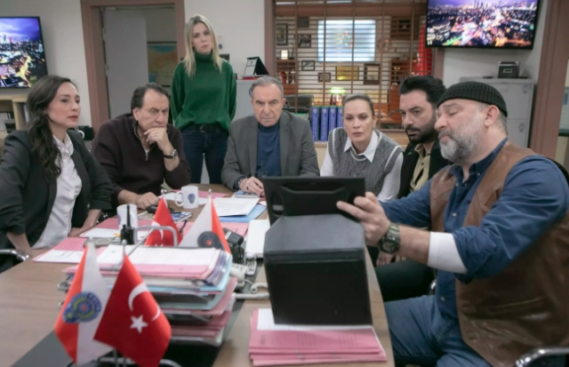 Arka Sokaklar 704. Bölüm fragmanı yayınlandı mı? Arka Sokaklar yeni bölüm fragmanı izleme linki var mı?
