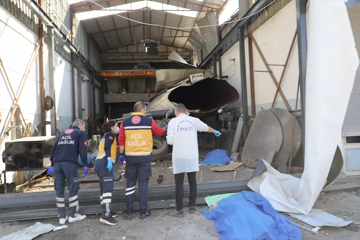 Gaziantep'te Yakıt Tankeri Patladı: 2 Ölü, 2 Yaralı
