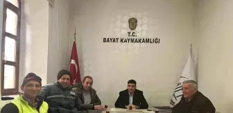 Kaymakam Vekili Öztürk, İlçe Özel İdare Ekipleriyle Sabah Çayında Buluştu