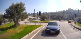 İzmir'de Ters Yönlü Sürücü Trafiği Tehlikeye Attı