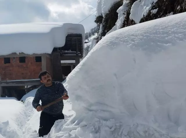 The city where life came to a standstill due to heavy snowfall