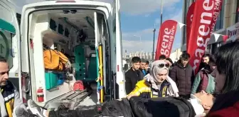 Konya'da Otomobilin Motosiklete Çarpması Sonucu 2 Yaralı