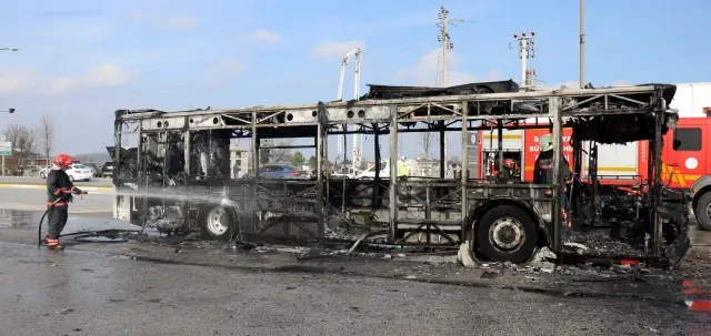 The bus turned into a fireball while in motion, leaving only its skeleton behind