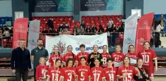 Düzce Spor Lisesi, Genç Kızlar A Futsal Müsabakalarında Şampiyon Oldu