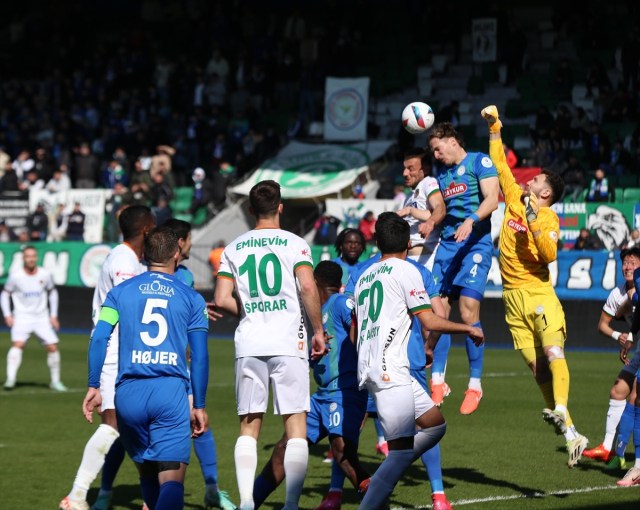 Rizespor Alanyaspor maçı kaç kaç bitti? Rizespor Alanyaspor maç ÖZETİ!