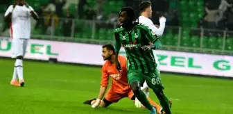 Sakaryaspor, Fatih Karagümrük'e 3-1 Yenildi