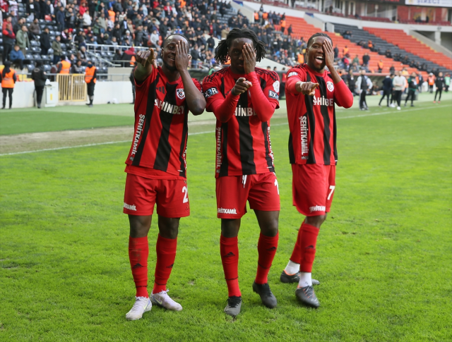 Gaziantep FK, Eyüpspor'u 3-1 mağlup etti
