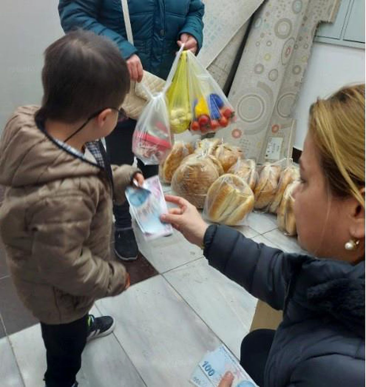 Kütahya Koruyucu Aile Derneği'nden Ramazan Yardım Etkinliği