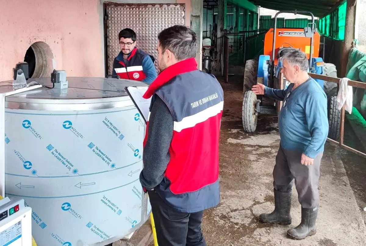 Kütahya'da Hayvancılık İşletmesine Süt Sağım Sistemi Kuruldu