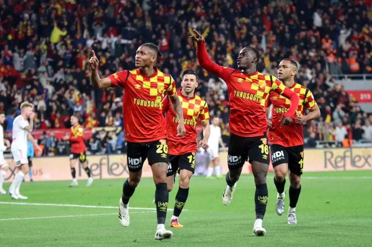 Göztepe, Samsunspor'u 1-0 Önde Tamamladı