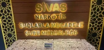 Sivas'ta Narkotik Operasyonu: 21 Bin 27 Adet Sentetik Ecza Ele Geçirildi