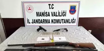 Manisa'da Ruhsatsız Silahlar Ele Geçirildi