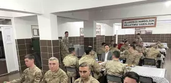 Muş'ta Jandarma Personeline İftar Programı