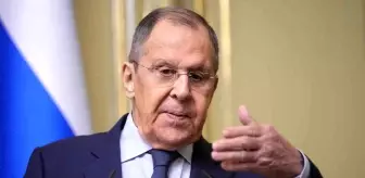 Lavrov'dan Macron'a Sert Yanıt: Nükleer Söylem Tehdit