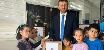 Minik Öğrencilerden Ramazan Kolisi Hazırlama Etkinliği