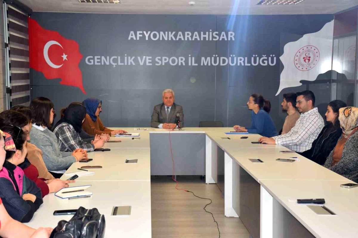 Yurt Eğitim Sorumluları Toplantısı: 'Komşum Projesi' ve Eğitim Faaliyetleri Ele Alındı