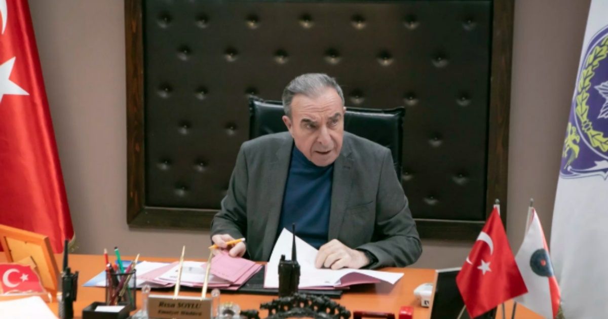 Arka Sokaklar 704. bölüm izle tek parça! Arka Sokaklar yeni bölüm kesintisiz HD izleme linki