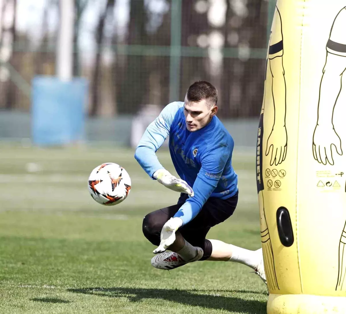 Fenerbahçe, Rangers Maçı Sonrası Antrenmanına Devam Etti