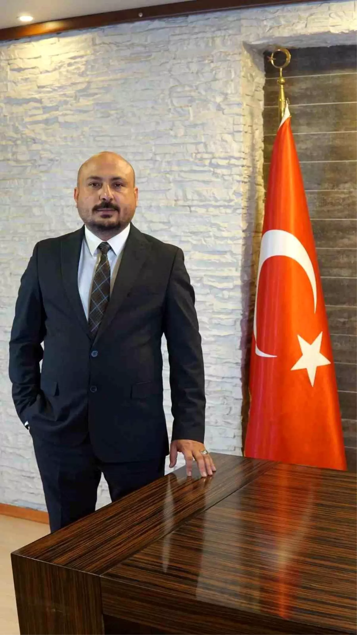 Varol: 'Her kadın, her anne bizim için kıymetlidir'