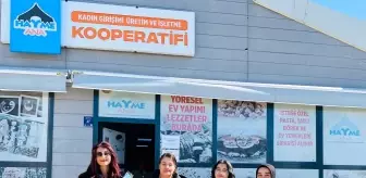 Elazığ'da öğretmen ve öğrencilerden anlamlı 8 Mart kutlaması