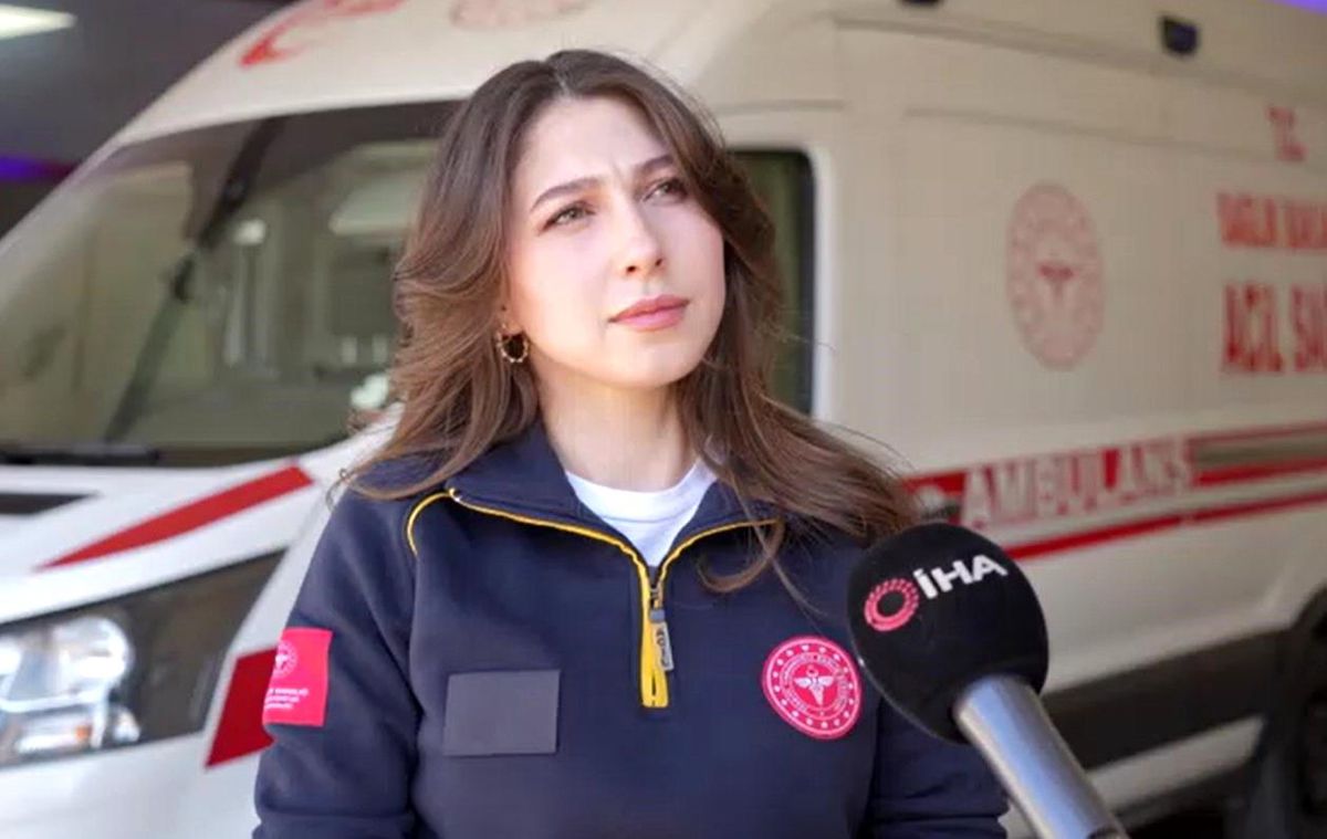 Kadın Paramedik Müzeyyen Karahan: 'Zoru Başarmakta Üzerimize Yok'