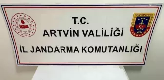 Artvin'de Uyuşturucu Taciri Cerrahi Müdahale ile Yakalandı